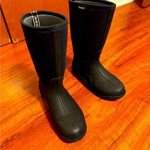Bogs classic boots men size 11